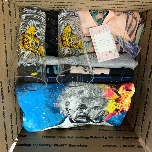 Sale: all $10 and under items qualify 5x$25 - Picture 4 of 7